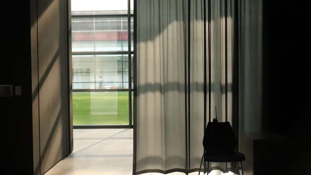 Sliding door curtain setup