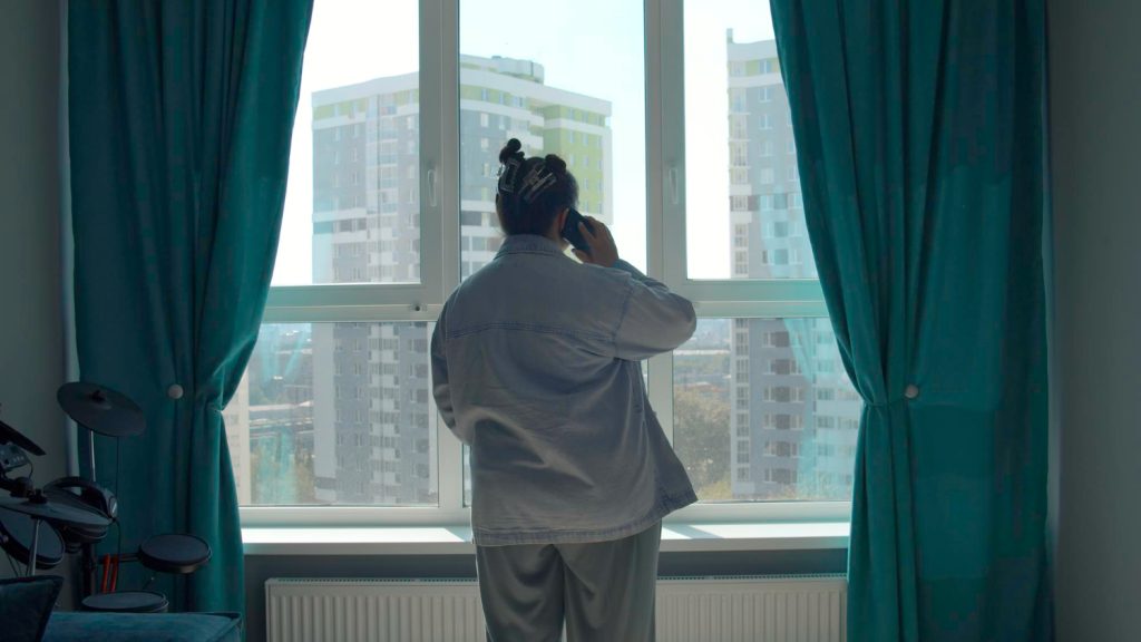 How do you choose the right fireproof curtain?