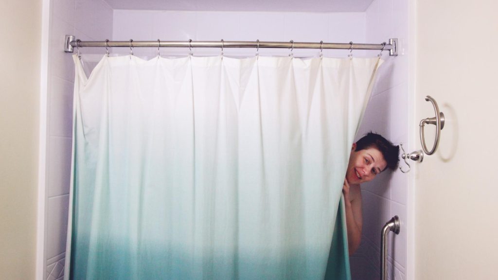 Temporary curtain for privacy